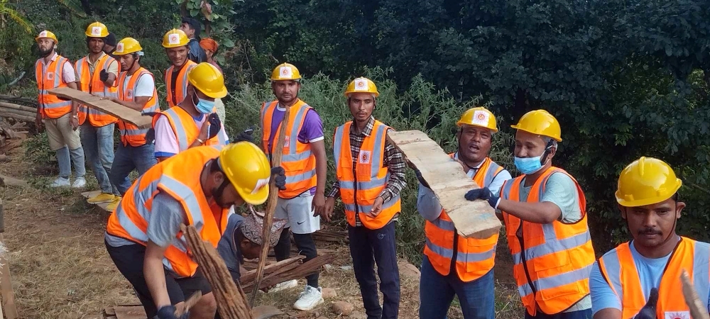 प्रभावित क्षेत्रमा एमालेका ११ सय स्वयमसेवकः २८ समूह बनाएर परिचालित